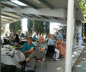AOBR 2014 06 22 JUIN MARIGNANE REPAS PORCELET A LA BROCHE (194) par G Montaner
